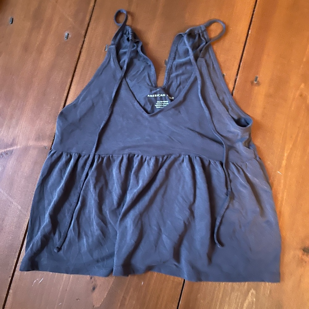 American Eagle. Gray. XS top